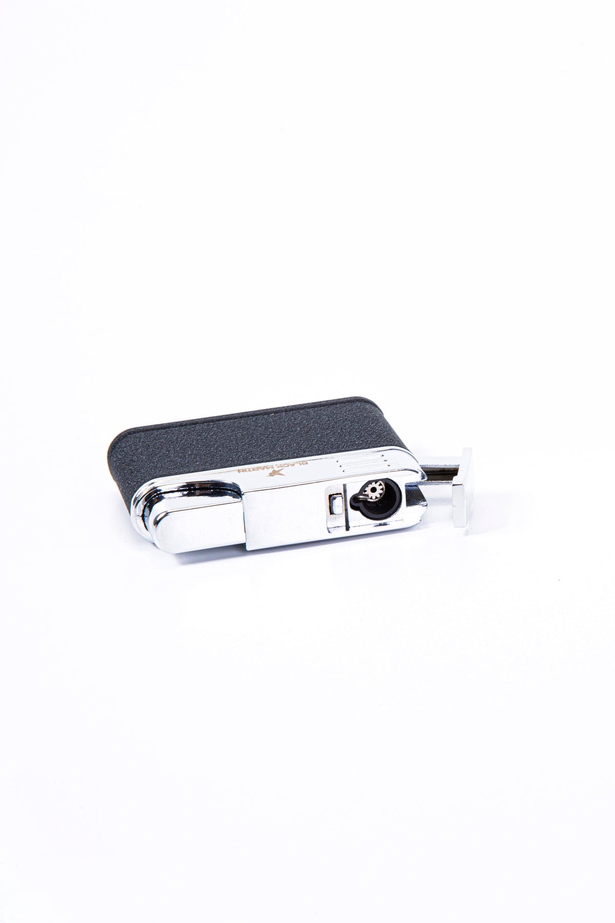 Black Martin Tek Torch Çakmak BM157 – detay görünümü