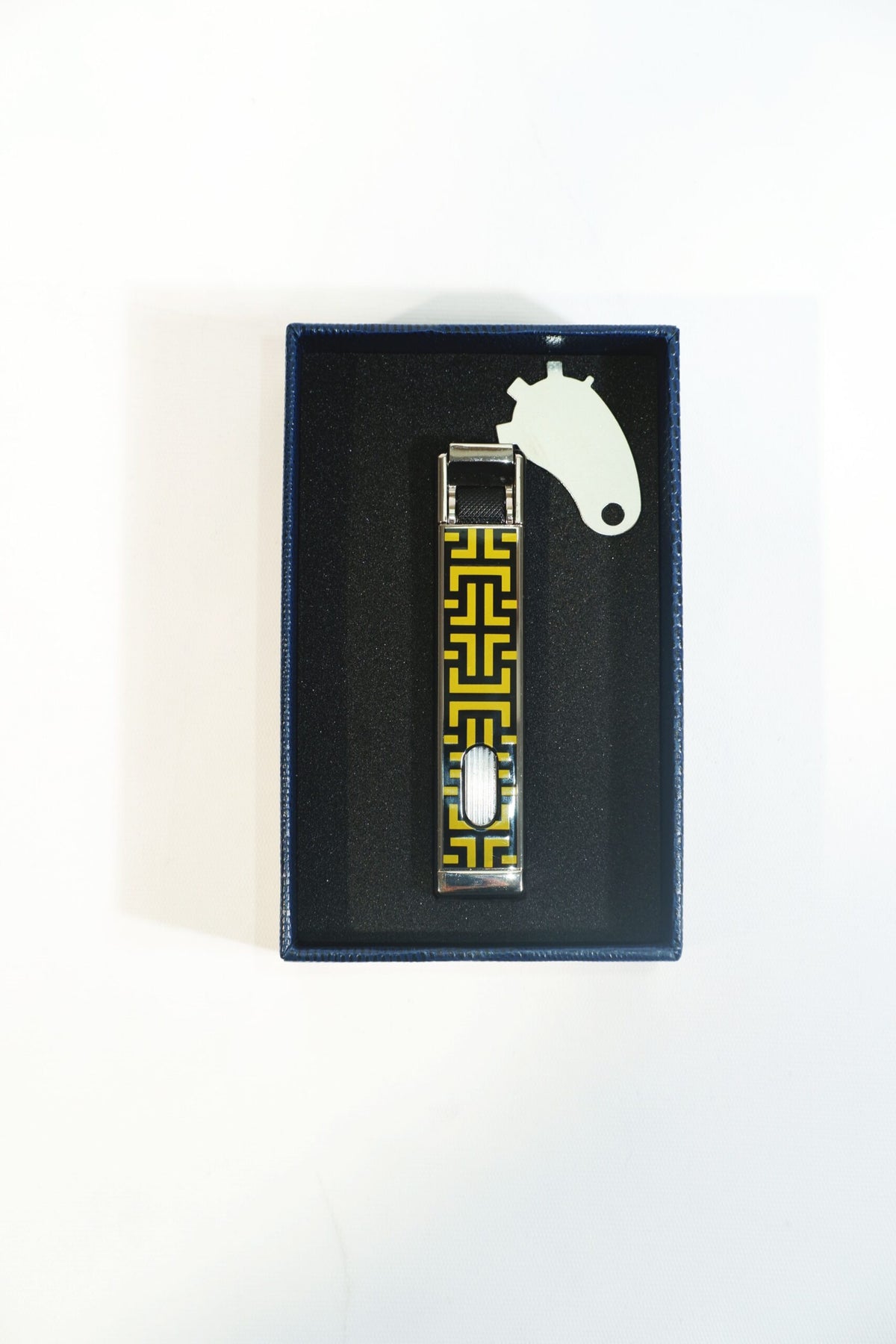 Parmida Tek Torch Çakmak PCM0937 – yan görünüm