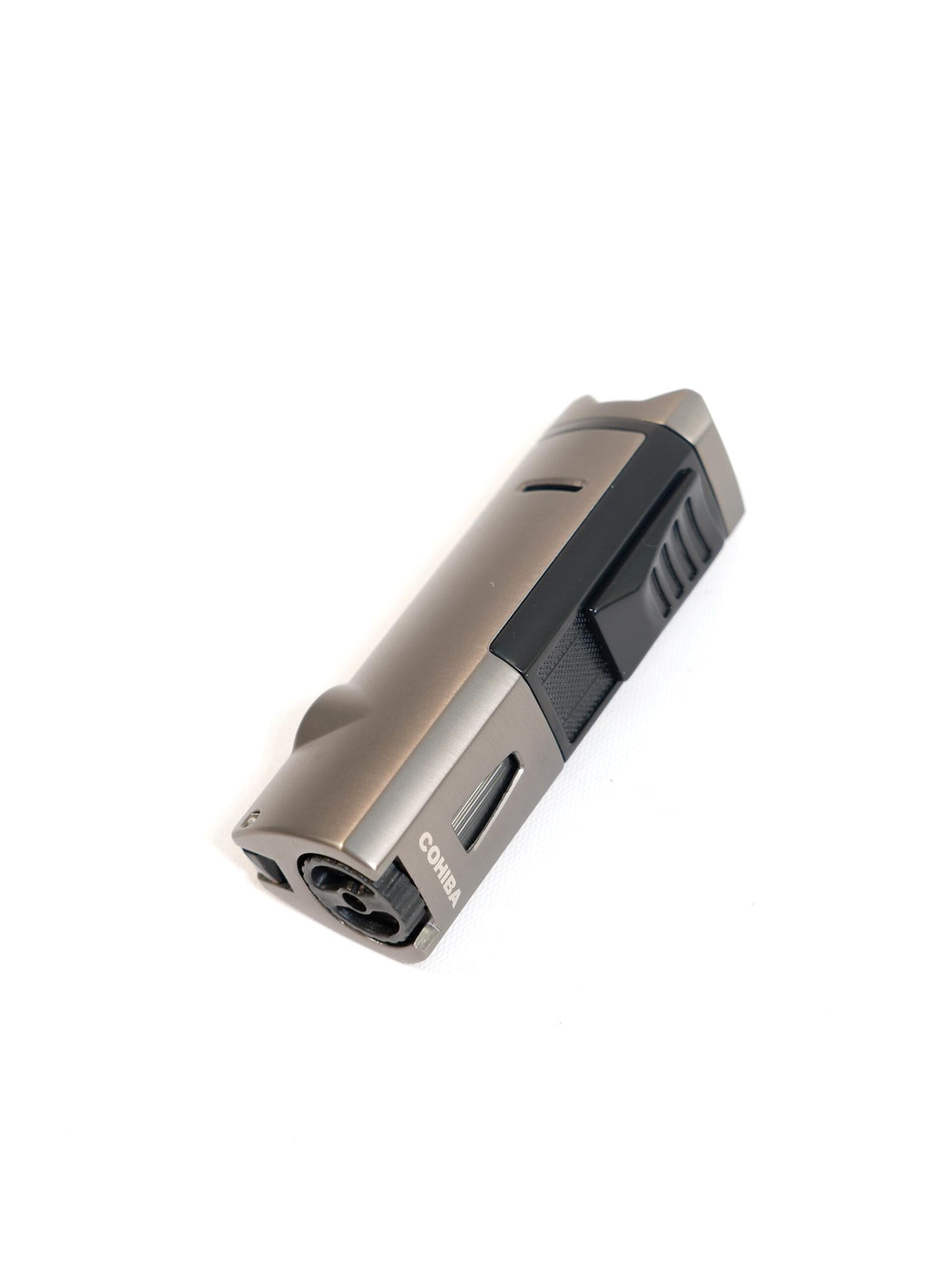 Cohiba Gunmetal Üç Torch Puro Çakmak CCM0814 – farklı açıdan görünüm