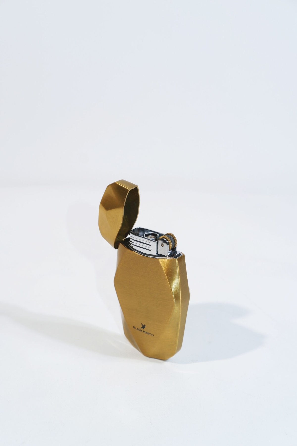 Black Martin Tek Torch Çakmak Gold BM400 – yakından görünüm