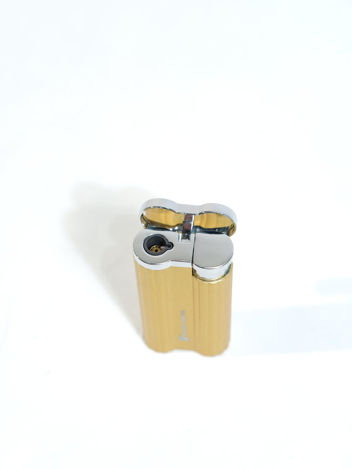 Black Martin Tek Torch Çakmak Kırmızı BMC000003 – yakından görünüm