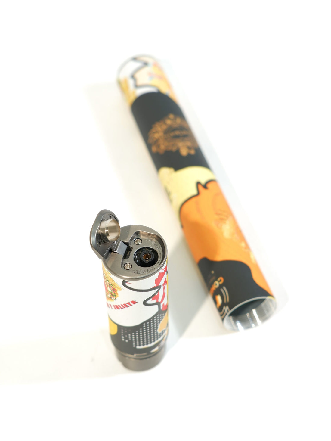 Cohiba 55.Yıl Desenli Çakmak ve Puro Tüpü CCM0796