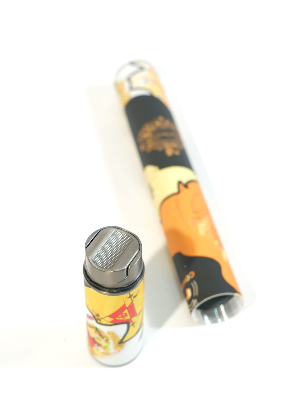 Cohiba 55.Yıl Desenli Çakmak ve Puro Tüpü CCM0796 – detay görünümü