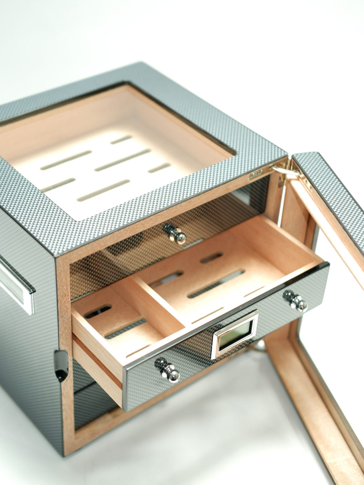 Parmida Karbon Humidor 3 Katlı Puro Saklama Kutusu PHUM0251 – yakından görünüm