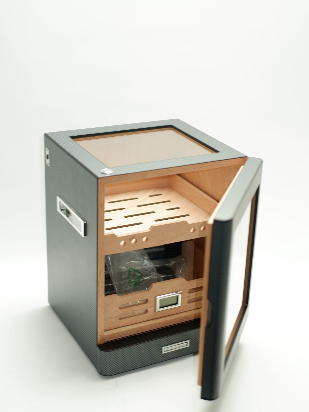 Parmida Karbon Aksesuar Çekmeceli Camlı İçi Ledli Humidor Puro Kutusu Phum0257 – yakından görünüm