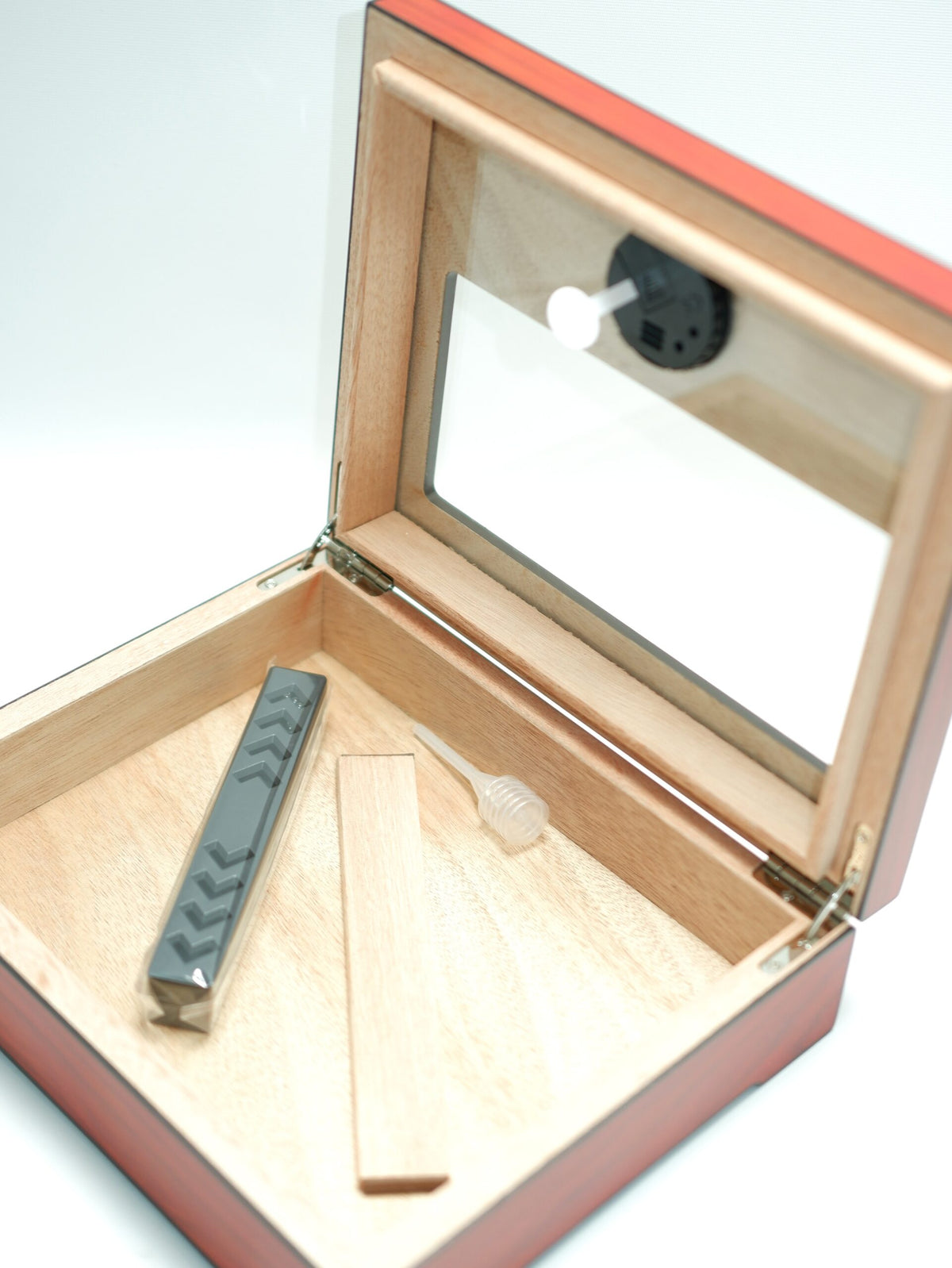Parmida Vişne Puro Saklama Kutusu Nemlendirici Premium Humidor PHUM0265 – yakından görünüm