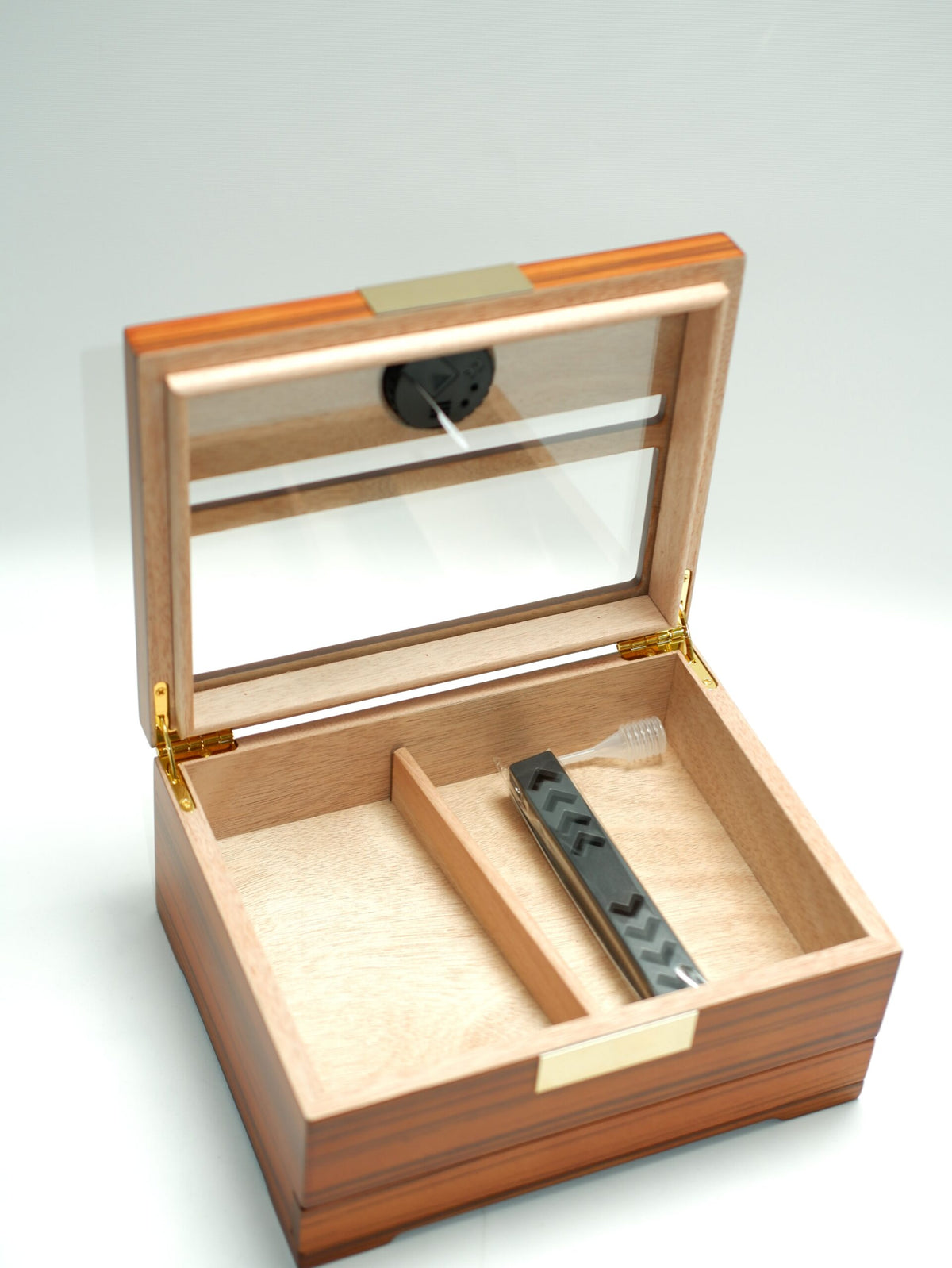 Parmida Kahverengi Humidor Puro Saklama Kutusu Puro Boyut Ölçüm Yüzeyli PHUM0271 – detay görünümü