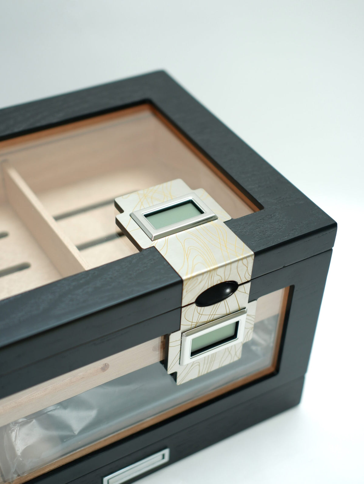 Parmida Siyah Humidor Puro Saklama Kutusu Çift Nem Ölçer PHUM0270 – detay görünümü