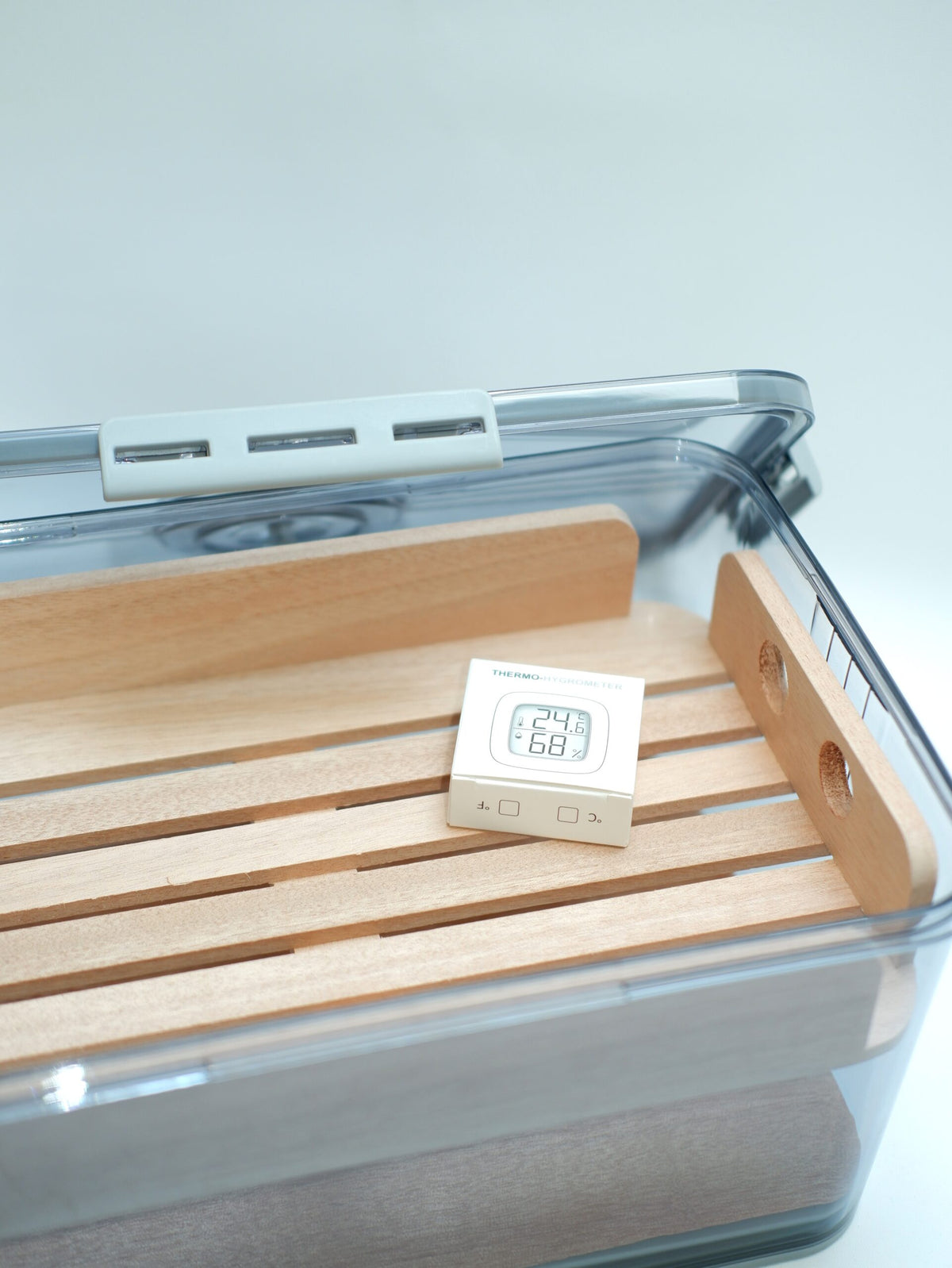 Parmida Şeffaf Humidor Puro Saklama Kutusu PHUM0272 – yan görünüm