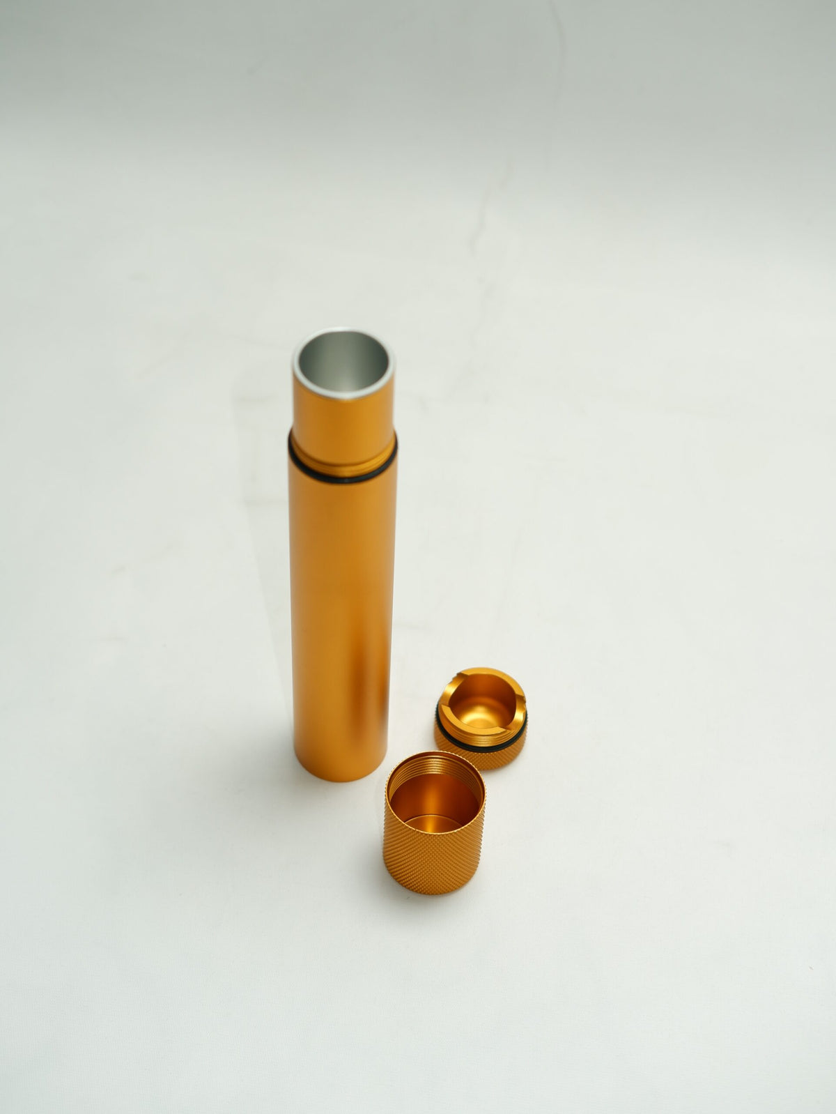 Parmida Gold Puro Tüpü ve Puro Stand PMT015 – yan görünüm
