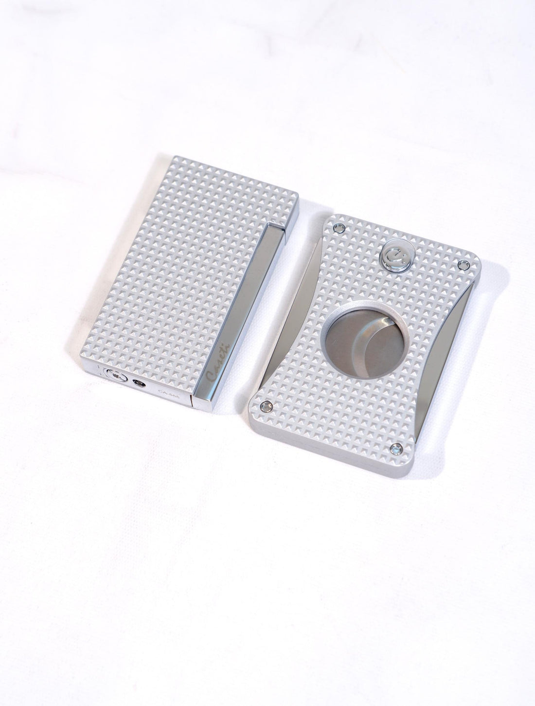 Caseti Beyaz 3D Tasarımlı Premium Puro Seti CAT005
