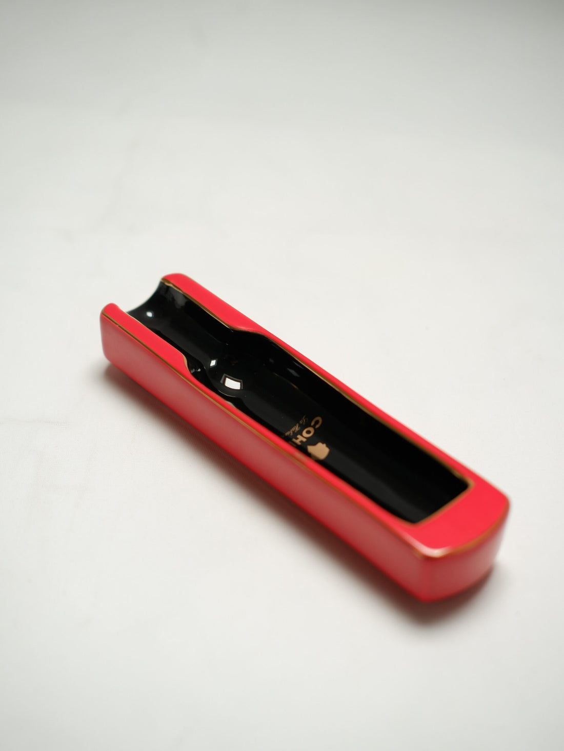 Cohiba Kırmızı Tek Hazneli Masa Üstü Puro Küllüğü CKL0177