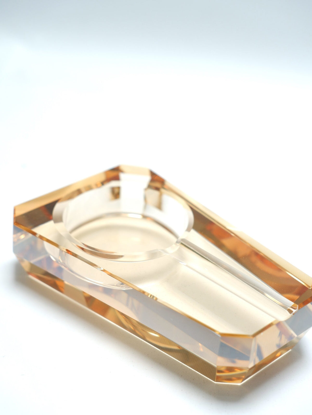 Parmida Tek Hazneli Gold Kristal Puro Küllüğü PKLK018 – yakından görünüm