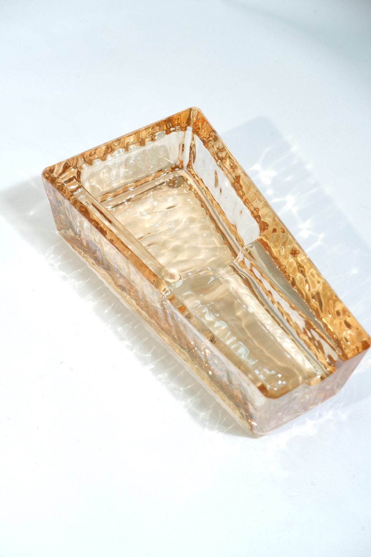 Parmida Tek Hazneli Gold Kristal Puro Küllüğü PKLK030 – farklı açıdan görünüm
