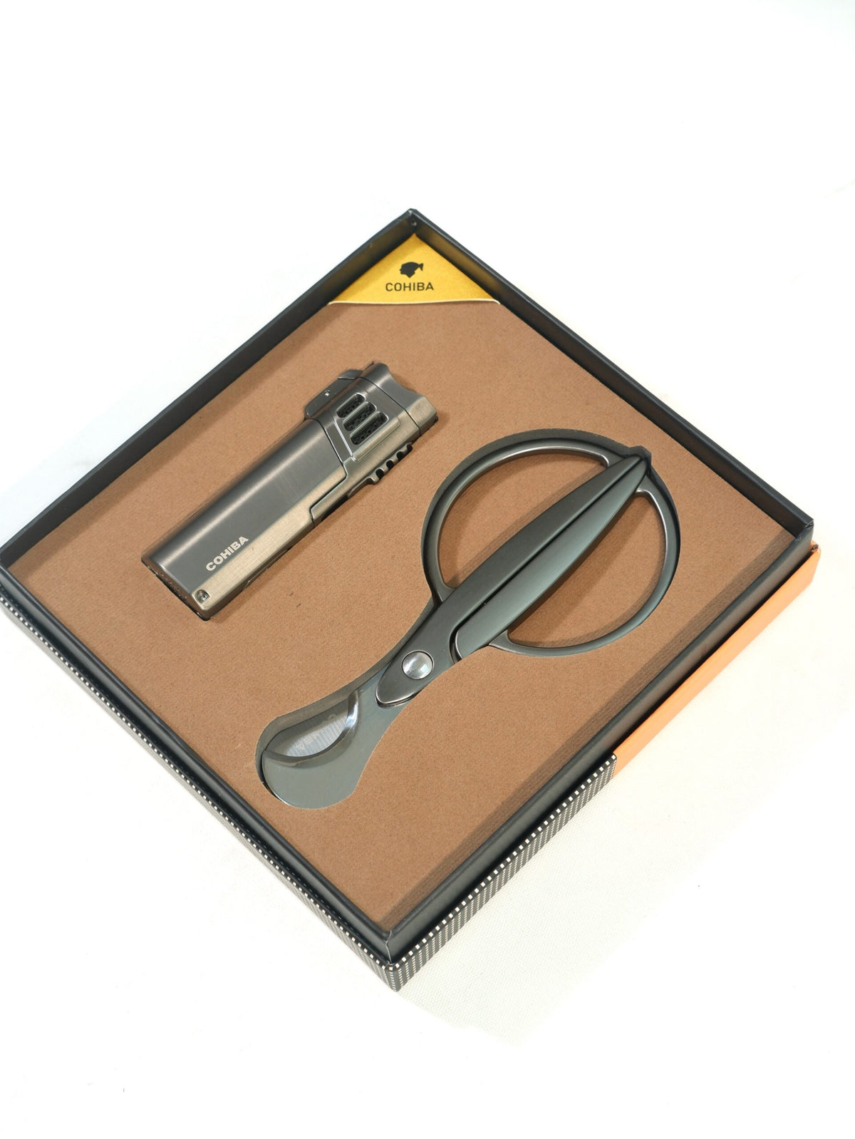 Cohiba İkili Gunmetal Puro Seti CST0321 – farklı açıdan görünüm