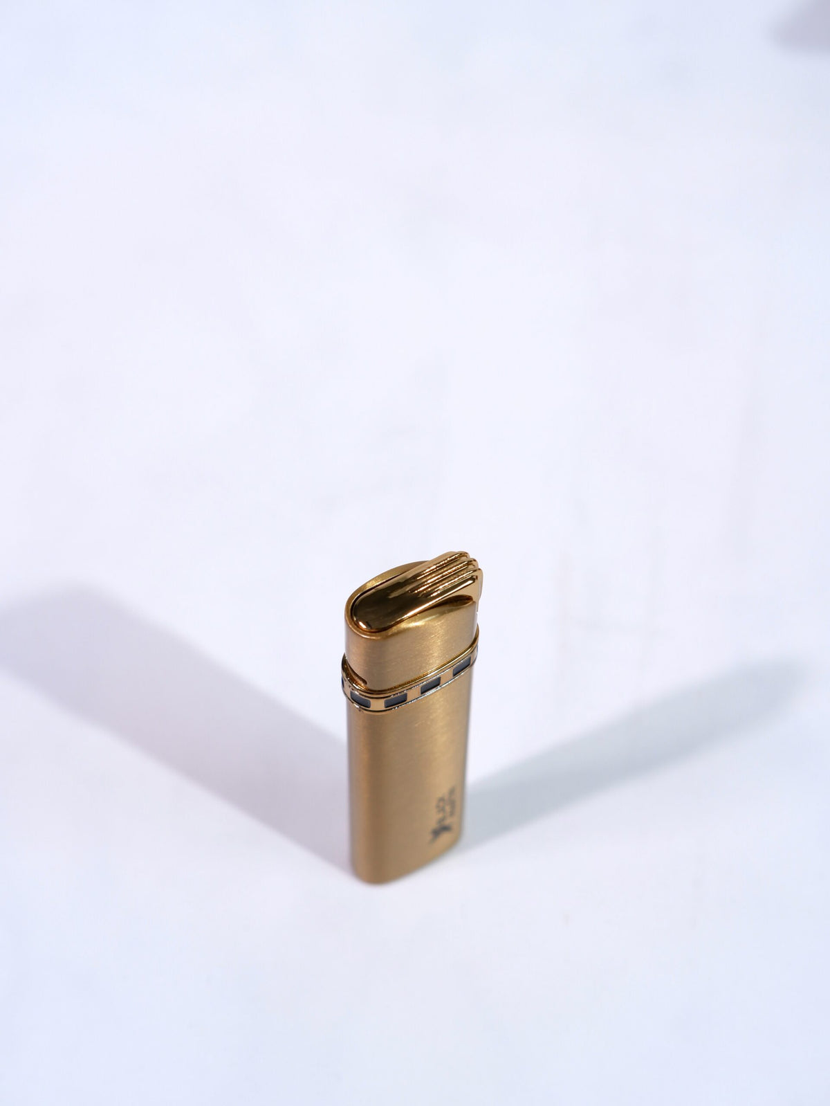 Black Martin Tek Torch Çakmak Gold BM167 – detay görünümü