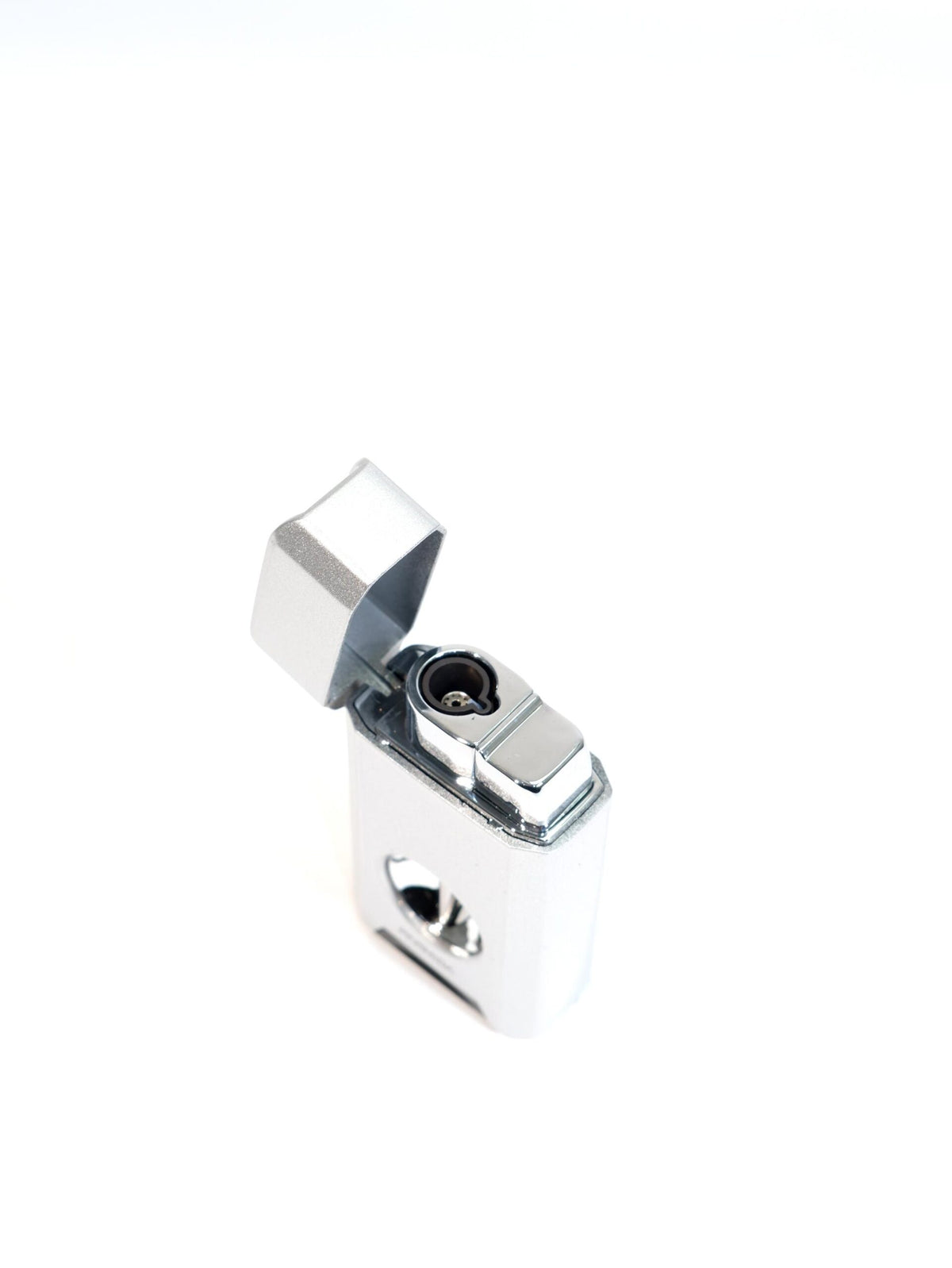 Parmida Gümüş Tek Torch V Cut Puro Çakmak PCM0978 – detay görünümü