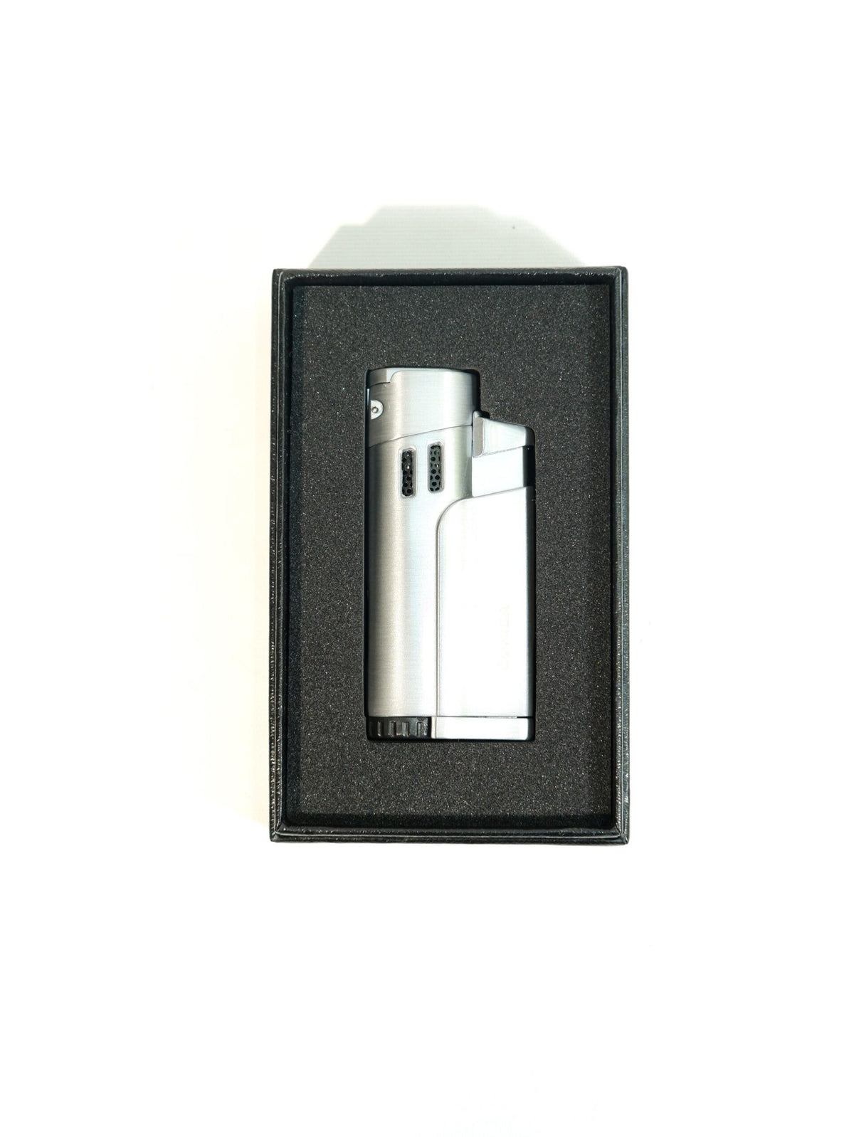 Cohiba Gümüş Üç Torch Puro Çakmak CCM0856 – farklı açıdan görünüm