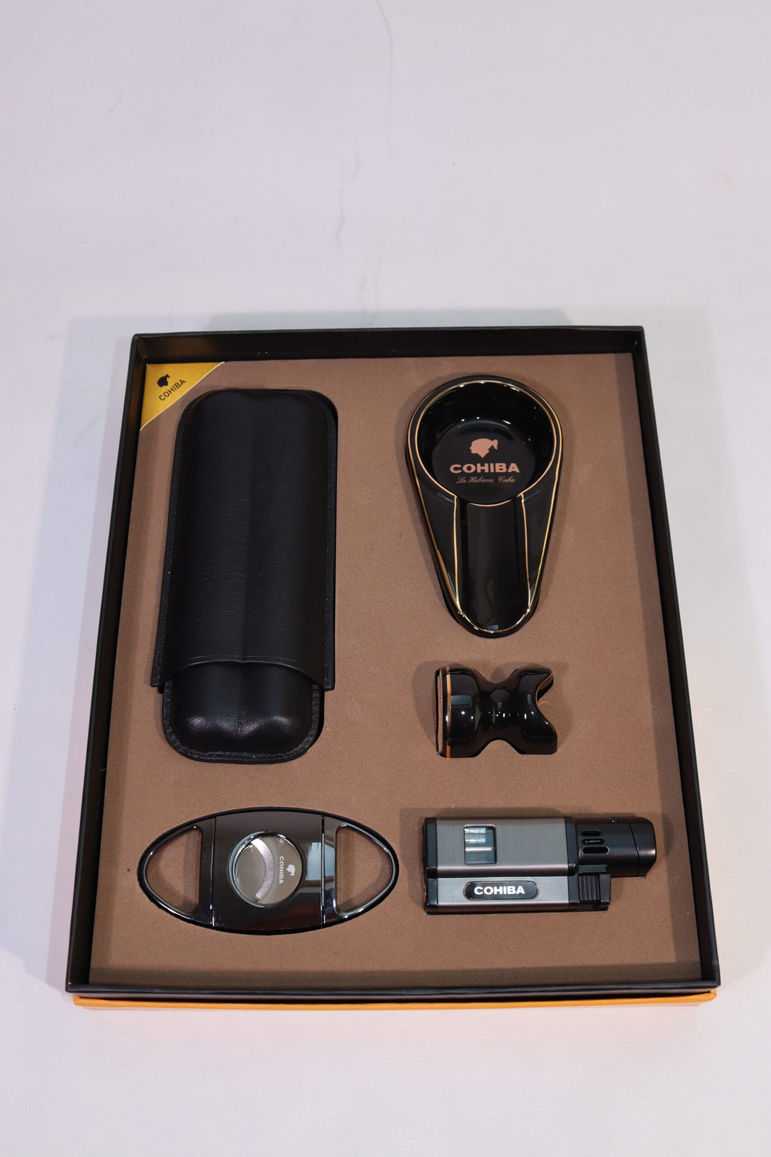 Cohiba Beşli Siyah Puro Seti CST0338
