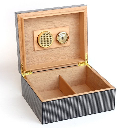 Cohiba Karbon İspanyol Sediri Puro Saklama Kutusu Humidor CHUM039 – yakından görünüm